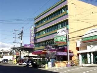 Hotel Tiffany Laoag Bagian luar foto